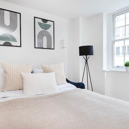 Fitzrovia With Balcony - Cityapartmentstay Londra Dış mekan fotoğraf